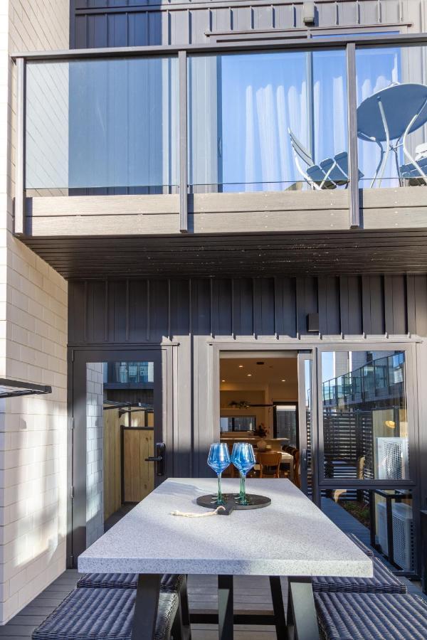 Walk To Riverside Market 4 Bed 4 Bath With Car Park ไครสต์เชิร์ช ภายนอก รูปภาพ